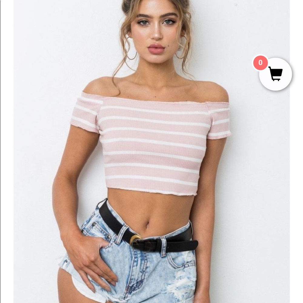 cropped pink top